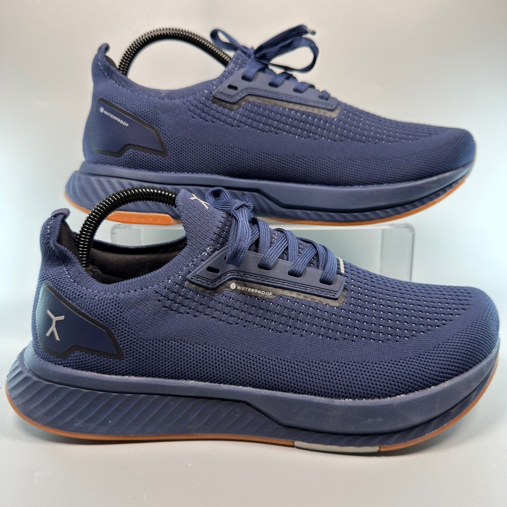 Flux Footwear Adapt Runner Mens 9 Waterproof Sneaker Blue Gum Low Lace Slip Shoe